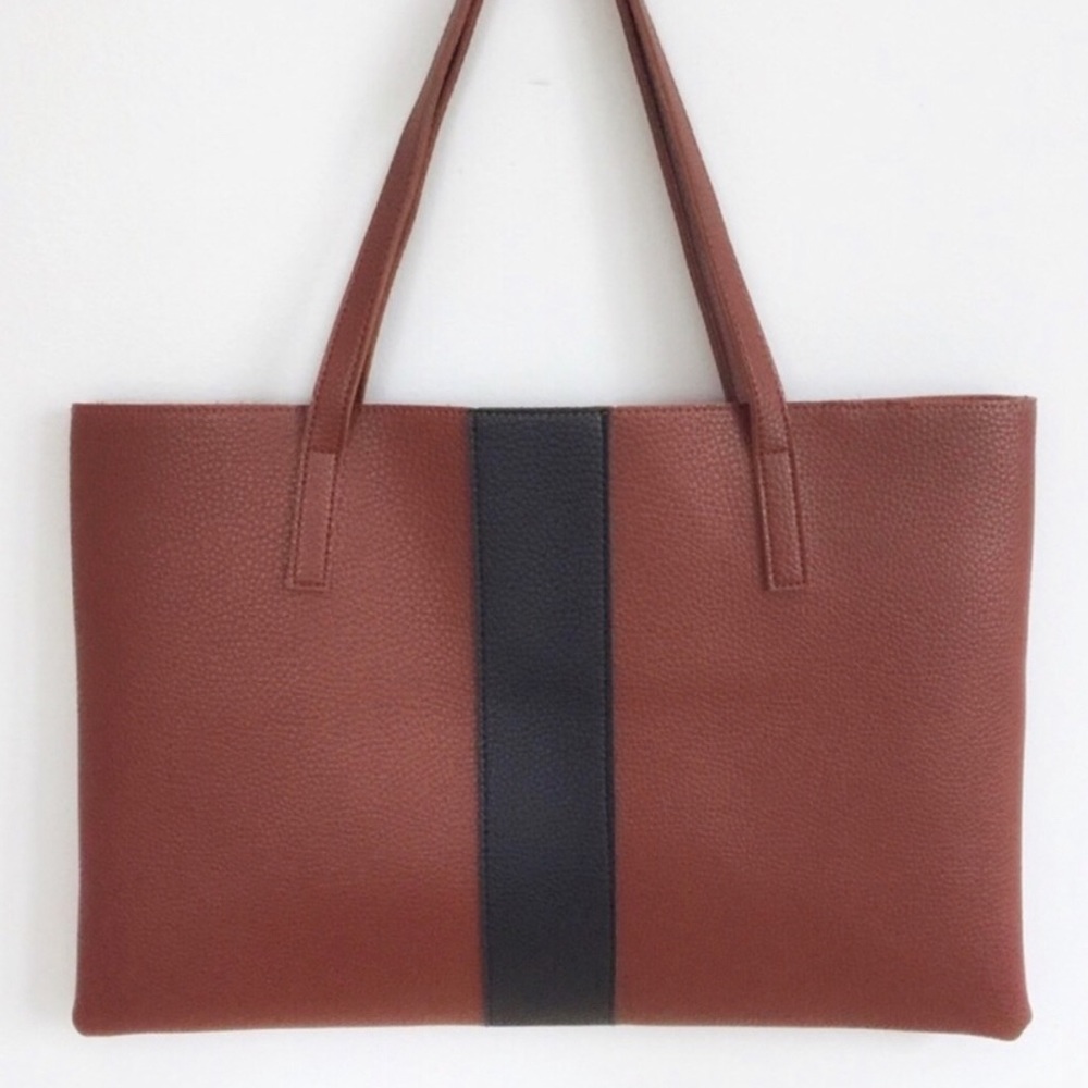 BNWT Vince Camuto Luck tote in protective bag